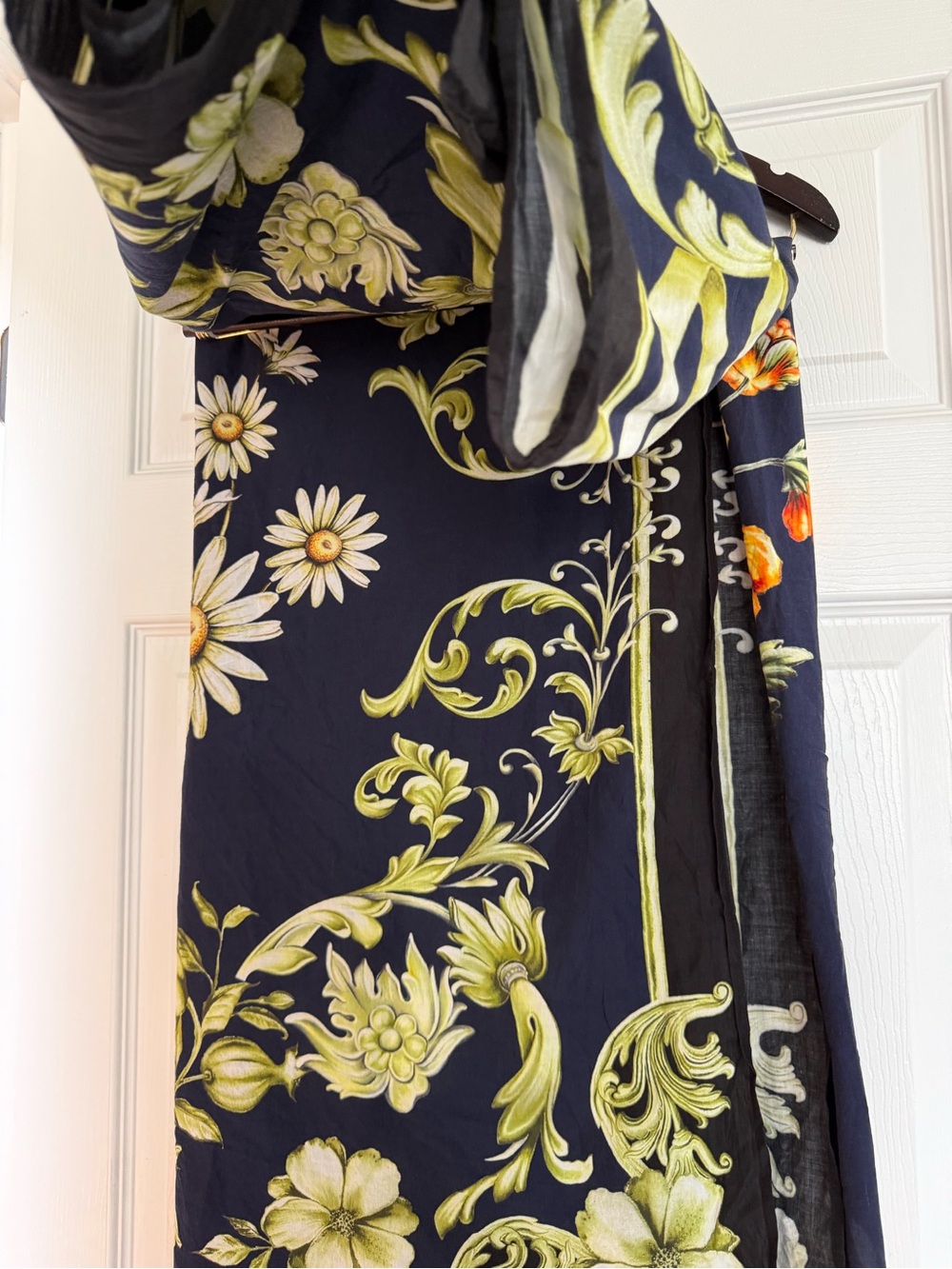Agua Bendita for Target Navy Floral Maxi Cover-Up Sarong - Picture 4 of 4